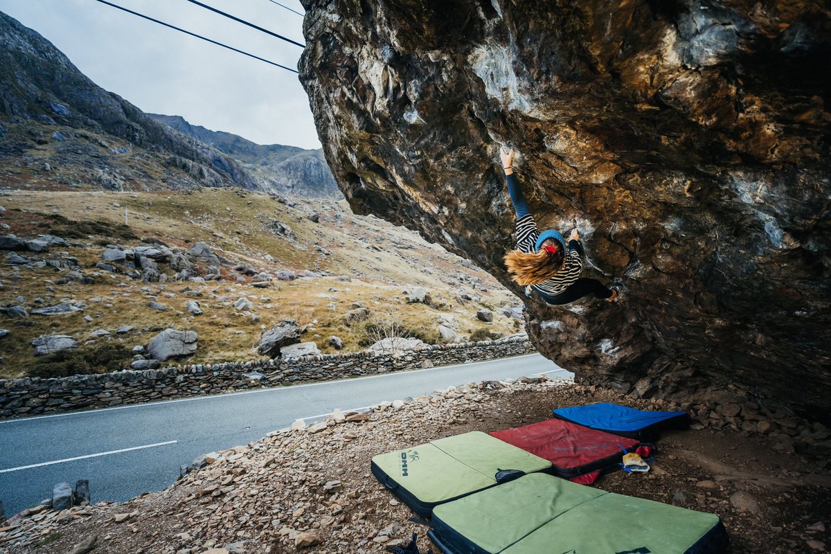 Meet Zoë Wood, Snowdonia born &amp; bred climber. She talks about routesetting, having parents in the climbing world and being passionate about making the group of UK setters more representative of people who climb.

Read ‘Setting the Direction’ here: 
pertex.com/2022/12/19/set…