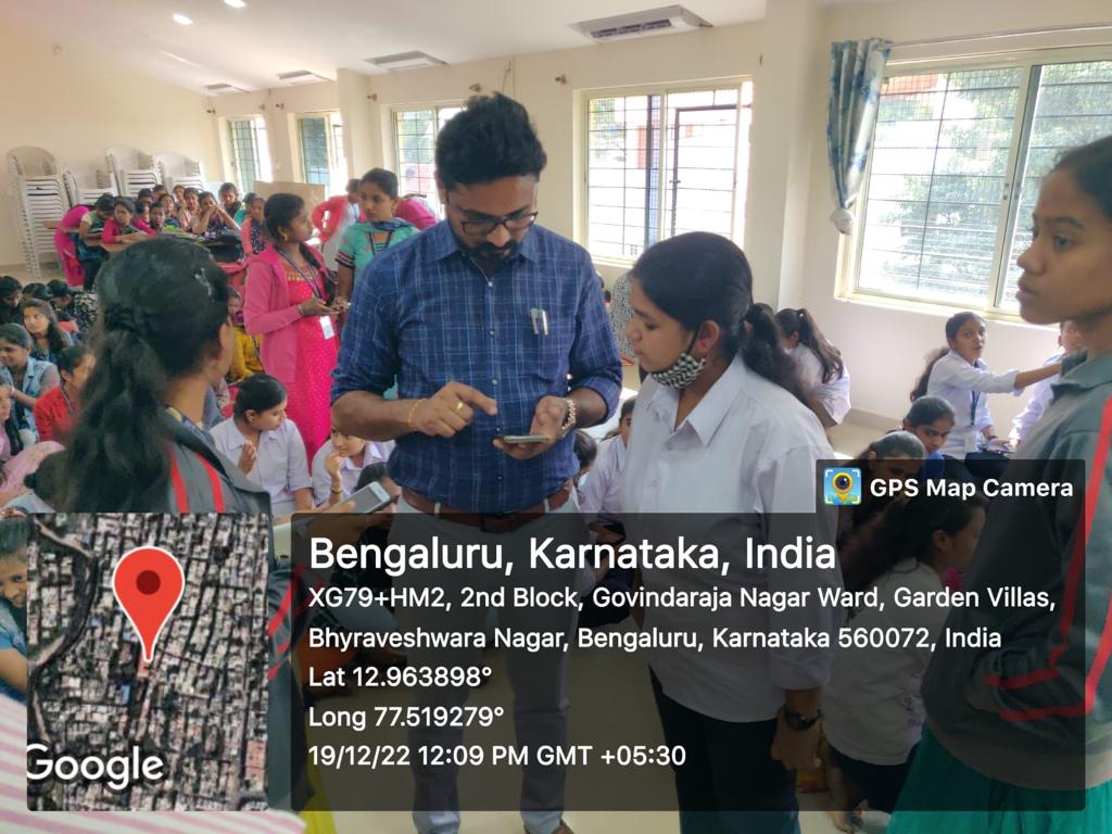 MarketDC2's tweet photo. ದಿನಾಂಕ 19.12.22 ರಂದು ಸಹಾಯಕ ಮತದಾರರ ನೋಂದಣಾಧಿಕಾರಿ, ಗೊವಿಂದರಾಜನಗರರವರು  ತಮ್ಮ ವಿಧಾನಸಭಾ ಕ್ಷೇತ್ರದ ವ್ಯಾಪ್ತಿಯ ಬಿ.ಬಿ.ಎಂ.ಪಿ ಪದವಿ ಕಾಲೇಜು, ಬೈರವೇಶ್ವರನಗರ ಇಲ್ಲಿಗೆ ಭೇಟಿ ನೀಡಿ ಯುವ ಮತದಾರರ ನೋಂದಾವಣೆ ಮತದಾನದ ಬಗ್ಗೆ ಅರಿವು ಮತ್ತು ಜಾಗೃತಿ ಮೂಡಿಸಿದರು.
#sveep #bbmp #election @ECISVEEP @ceo_karnataka https://t.co/cPYbWJe4cp