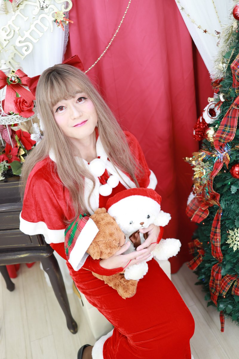 limeloverally's tweet photo. カメラマンとレイヤーのハイブリッド・・・って言うと聞こえが良いものの、シャッターを切るのも撮られるのも好きなので手が付けられない。撮影案件、お待ちしております。 https://t.co/xoRV3R8KxO