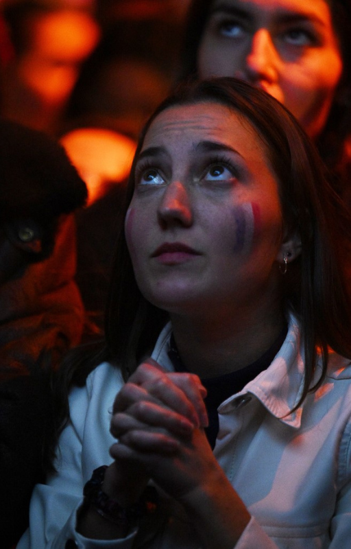 Grand moment de joie collective pour le peuple argentin ! Mais qu’est-ce cela dit sur nos sociétés ? On parle de « communion d’un peuple ». Oui, mais jusqu’où ? mymozzo.net/share/ad47f503…
