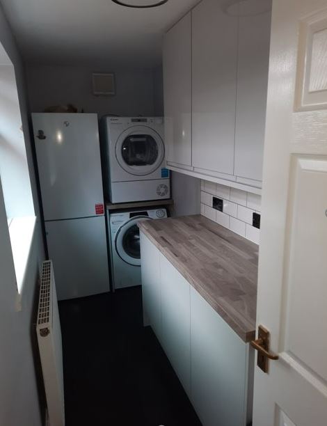EPT_Ltd's tweet photo. “They treated it like a home and not a business”​

We’ve recently completed a kitchen refurb in Wrexham, if you’re looking for top-quality fit-out services, look no further than EPT.​
​
  0800 783 1053​
  info@ep-tech.co.uk https://t.co/k9O0BCcvoV