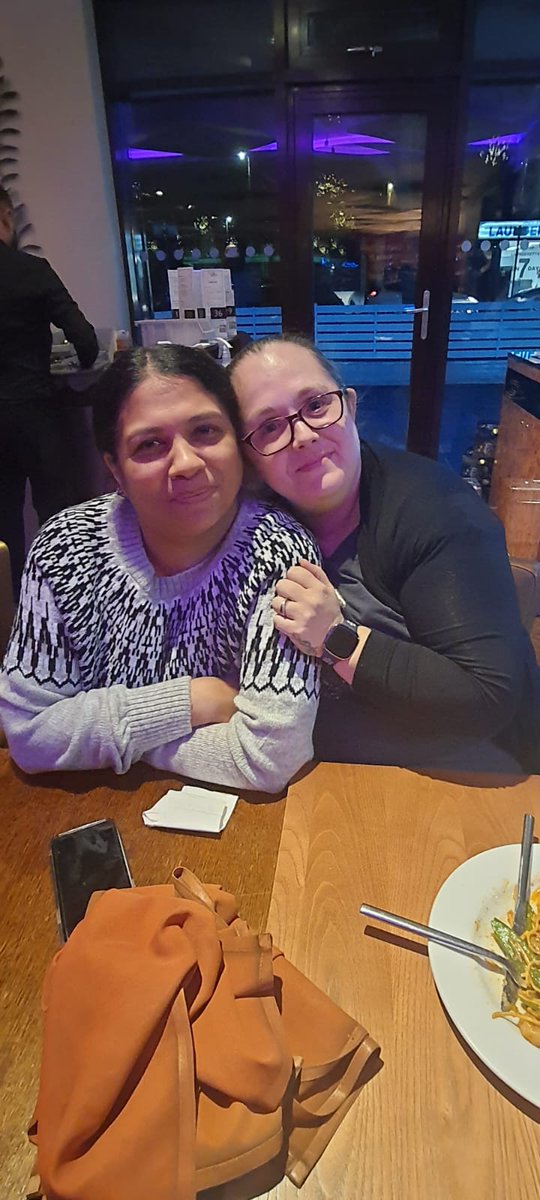 Gastro Ward 42 LRI (@ward42lri) on Twitter photo On Friday we said goodbye to Deputy Sister Karen @GastroNurseLeic as she leaves to take on a new role as Ward Sister in Stroke services.
She'll now be known as <a href="/StrokeNurseLeic/">Karen Green</a> On Friday we said goodbye to Deputy Sister Karen @GastroNurseLeic as she leaves to take on a new role as Ward Sister in Stroke services.
She'll now be known as <a href="/StrokeNurseLeic/">Karen Green</a>