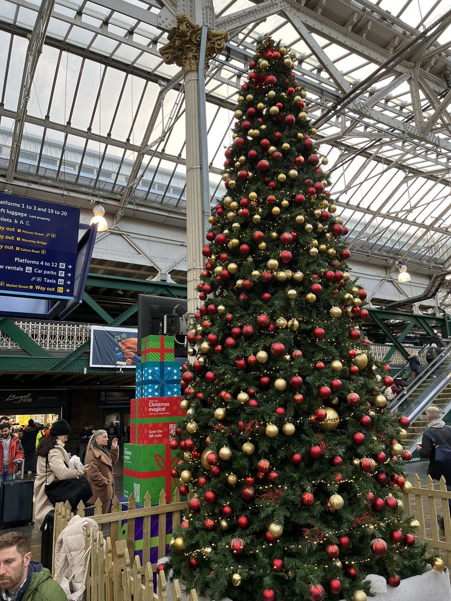 HousingOpsScot's tweet photo. We’re feeling all Christmassy as it’s our team Christmas lunch and we’re off to the cinema too. If you’re in #Glasgow today you might spot us #TeamHOS 🎄🎁❄️🥳 Are you doing anything nice today? https://t.co/f4ig6KHUFf