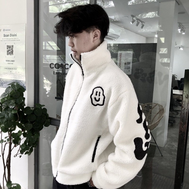 nyariapayaaa's tweet photo. ✨ Varsity Jacket Sherpa Aeko

https://t.co/TGS9tzlZIb

.
#spilloutfit #spill #outfit #argentina https://t.co/f3VYE8oH0R