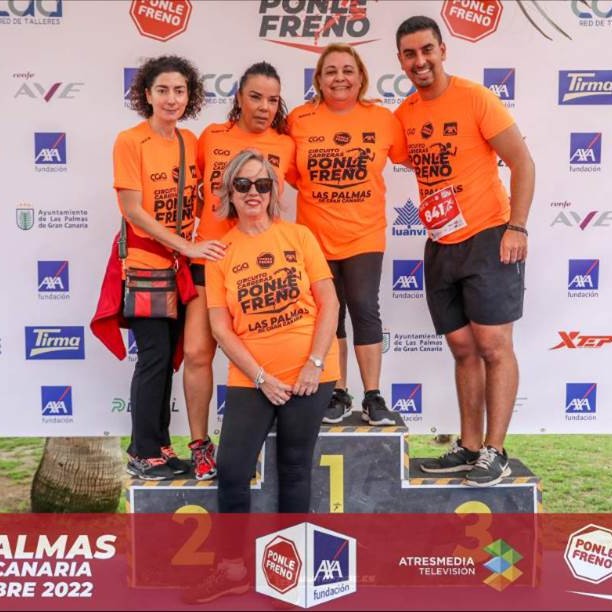 APCGranCanaria's tweet photo. Un año más APC y su equipo participa en la carrera Ponle Freno contra los accidentes de circulación. https://t.co/yZbf5vORrl