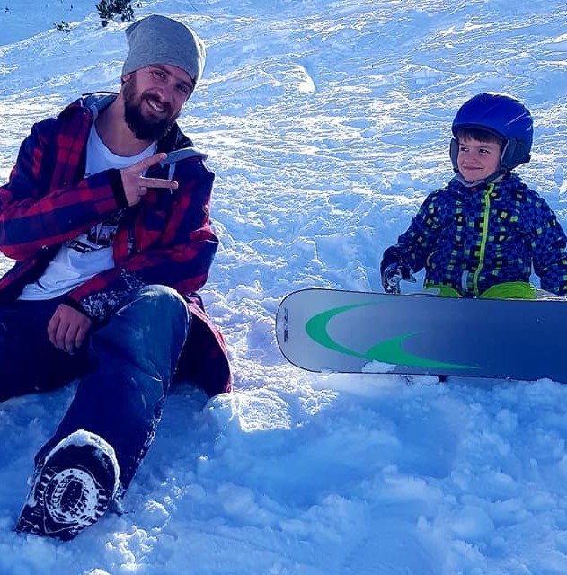 rkushtrim's tweet photo. It's that time of the year #snwbrd #cantwait #withmyboy #Nili #etj https://t.co/eAa4IfqPpV