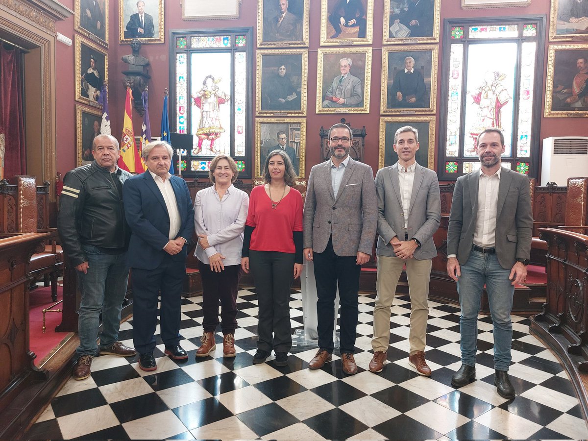 Objectiu aconseguit: comprarem el 78,5% de les accions dels copropietaris del Lluís Sitjar, 523 títols.

És una fita que ens permet resoldre una problemàtica que sumava més de 20 anys.

Gràcies a tothom que ho ha fet possible. 

Hi guanyen els veïnats i Palma. Hi guanya tothom.