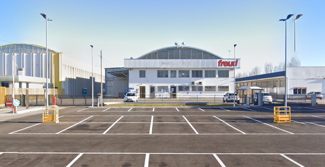 Telefriuli1's tweet image. 𝗖𝗮𝗹𝗮 𝗹𝗮 𝗽𝗿𝗼𝗱𝘂𝘇𝗶𝗼𝗻𝗲 𝗮𝗹𝗹𝗮 𝗙𝗿𝗲𝘂𝗱, 𝗹𝗮 𝗨𝗶𝗹𝗺 𝗰𝗼𝗻𝘁𝗿𝗼 𝗶𝗹 «𝗹𝗮𝘃𝗼𝗿𝗼 𝗮 𝗰𝗵𝗶𝗮𝗺𝗮𝘁𝗮 𝗶𝗺𝗽𝗼𝘀𝘁𝗼 𝗮𝗶 𝗱𝗶𝗽𝗲𝗻𝗱𝗲𝗻𝘁𝗶»

telefriuli.it/cronaca/lavora…
#PaviadiUdine #Martignacco #Colloredo #Fagagna #freud