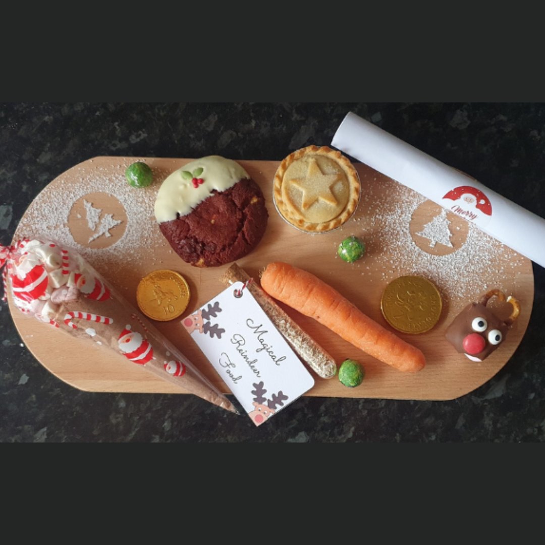 fetch_je's tweet photo. Fredericks - Food Made Fun sure know how to get you into the Christmas spirit with this Christmas Eve Box of treats 🎅‍

Order yours today through the link below!

https://t.co/yANJPYTiDn https://t.co/OFox0hIkm7