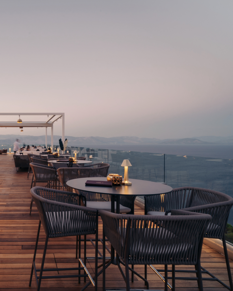 Our luxury private pool villa collection is perched on a hill overlooking the Ionian waters, nestled in lush Mediterranean gardens. A range of immersive experiences await to captivate your senses.

Book your stay: bit.ly/3FmBowi

#AngsanaCorfu #AngsanaHotels