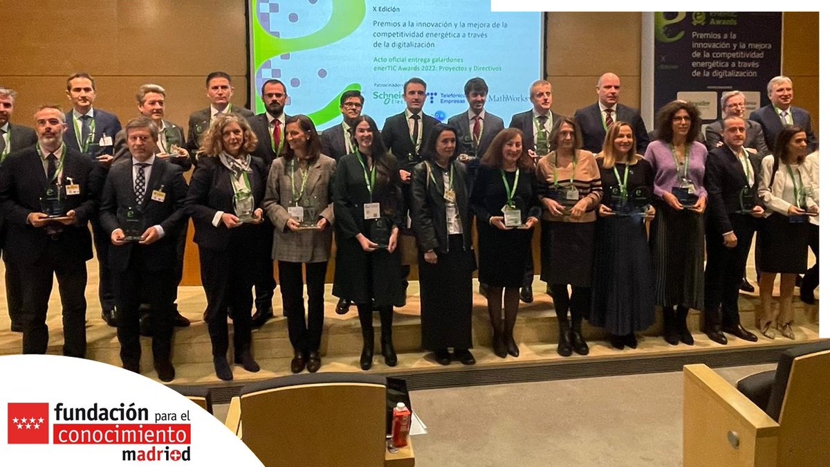 madrimasd's tweet image. 🏆Enhorabuena a @AnaCRnano, Dir.ª gral. de Investigación e Innovación Tecnológica en la @ComunidadMadrid, por el premio de @enerTIC_es #enerTICAwards, en la categoría de Directivos de Administración Autonómica,en su X ed. #SmartCities #SmartEnergy #SmartIndustry #SUMATenerTIC