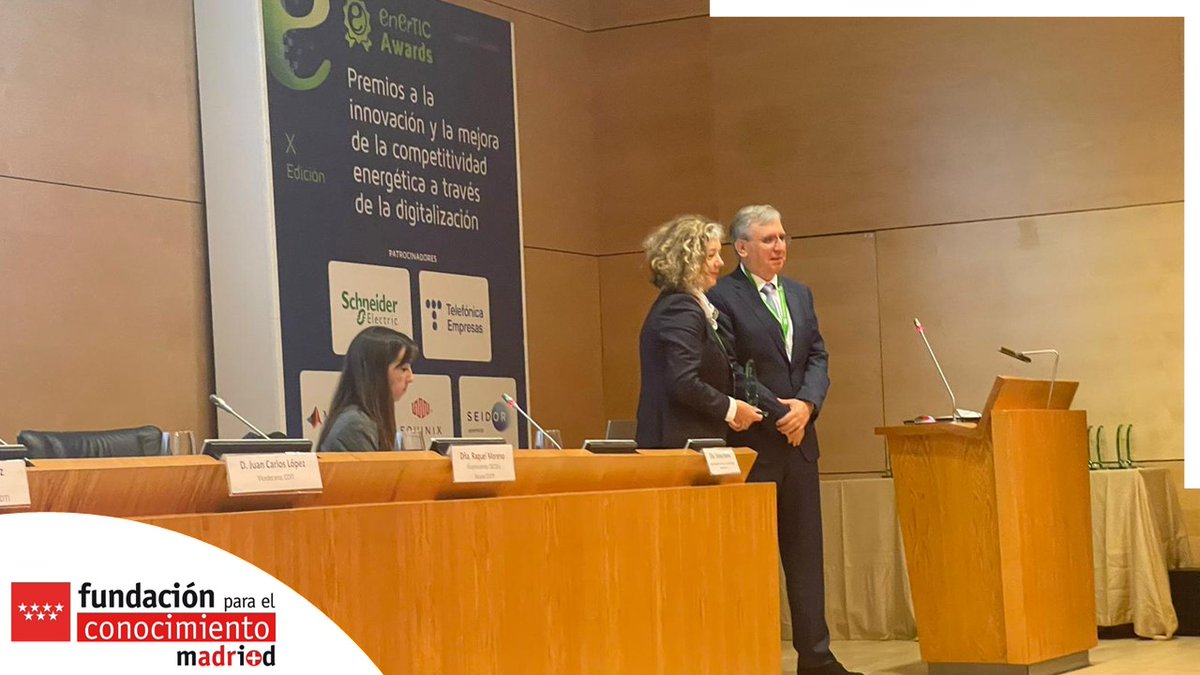 madrimasd's tweet image. 🏆Enhorabuena a @AnaCRnano, Dir.ª gral. de Investigación e Innovación Tecnológica en la @ComunidadMadrid, por el premio de @enerTIC_es #enerTICAwards, en la categoría de Directivos de Administración Autonómica,en su X ed. #SmartCities #SmartEnergy #SmartIndustry #SUMATenerTIC