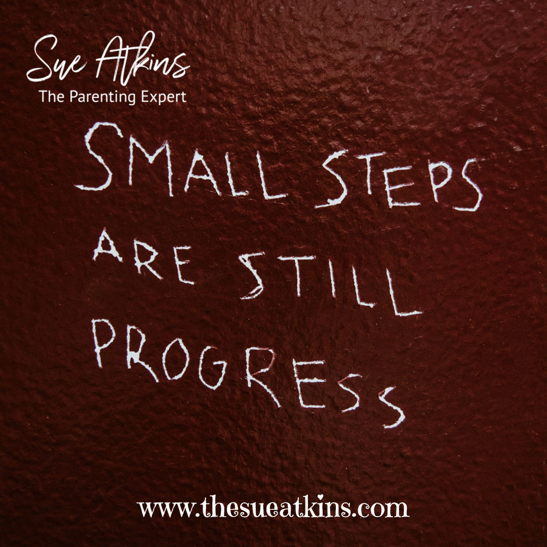 SueAtkins's tweet photo. 10 #Tip3. Track Your Progress. Don’t let yourself lose track of how far you’ve come. If you are tracking your goals as you go, you’ll feel a sense of accomplishment &amp; success #TheSueAtkinsBookClub #SABCCommunity #book #authorsoftwitter #kidlit #parents #parenting https://t.co/gGY34WkuwR