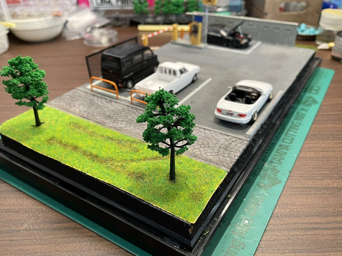 spirit_of_k2's tweet photo. 私のテリトリーが手狭になったのでプレゼント企画します🎁
写真のジオラマを1名様にプレゼント！
応募期限 2022年迄
応募方法 フォロー＆このツイートをリツイート
応募条件 国内在住でDMにて住所等連絡の取れる方
参加者の中からランダム(外部ツール)で1名を選出します🎉
皆様奮ってご参加下さい😆 https://t.co/LfIIre8FGB