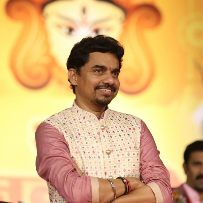 INCVikramsawant's tweet photo. राष्ट्रवादी काँग्रेस पक्षाचे आमदार अनिकेत तटकरे यांची विधान परिषदेत तालिका सभापती पदी निवड झाल्याबद्दल त्यांचे हार्दिक अभिनंदन.
#Nagpur #Wintersesson
#हिवाळीअधिवेशन2022 https://t.co/1NeKGwuaN7