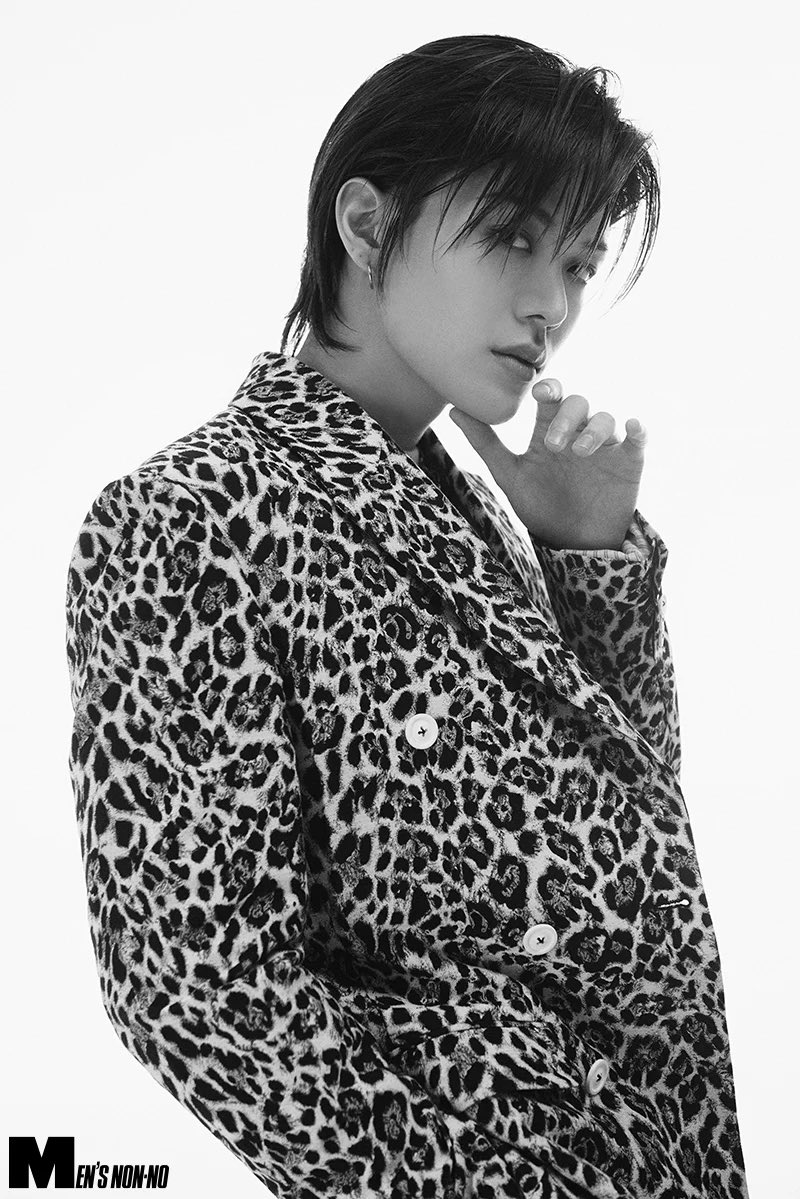 sukinayuta's tweet photo. 221219 【#YUTA #ユウタ #NCT】SHOW YOUR VIBE!!!!!　WEB版OCT. issue 〜ユウタを愛するかけがえのない友からの質問 MEN'S NON-NO WEB

(1)
https://t.co/KdCLqA6kgf https://t.co/IGBnv7AyM2