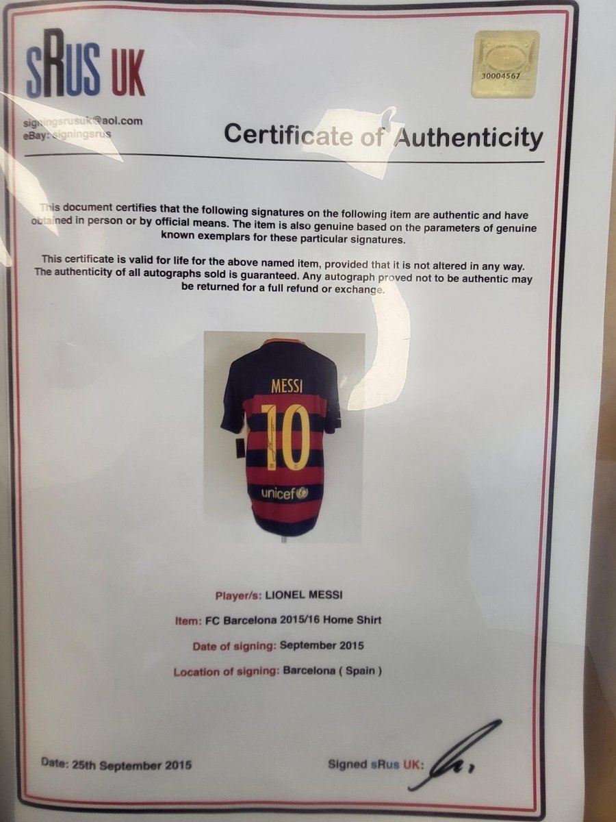 Seems like the ideal time to auction off The GOATs signed Barcelona shirt in aid of Walsall Phoenix. If the offers don't reach the reserve amount, we'll do it via a card after Xmas. Please DM any offers.