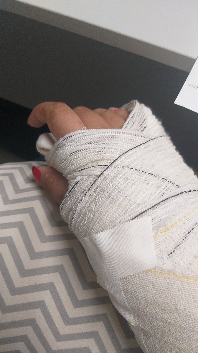 meninabrabaa's tweet photo. É HOJEEEEEEE!!!!! https://t.co/3cWhjMTXcY
