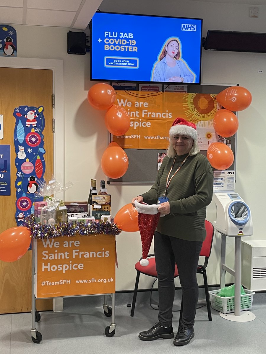 Its nearly Christmas! Which means were running our annual tombola! Our lovely receptionist <a href="/SharonReeve4/">Sharon Reeve ⚒</a> is ready and waiting for anyone that wants to try and win some of our lovely prizes. All donations will be given to St Francis Hospice. £1 = 1 Ticket. #fundraising <a href="/SFHUK/">Saint Francis Hospice</a>