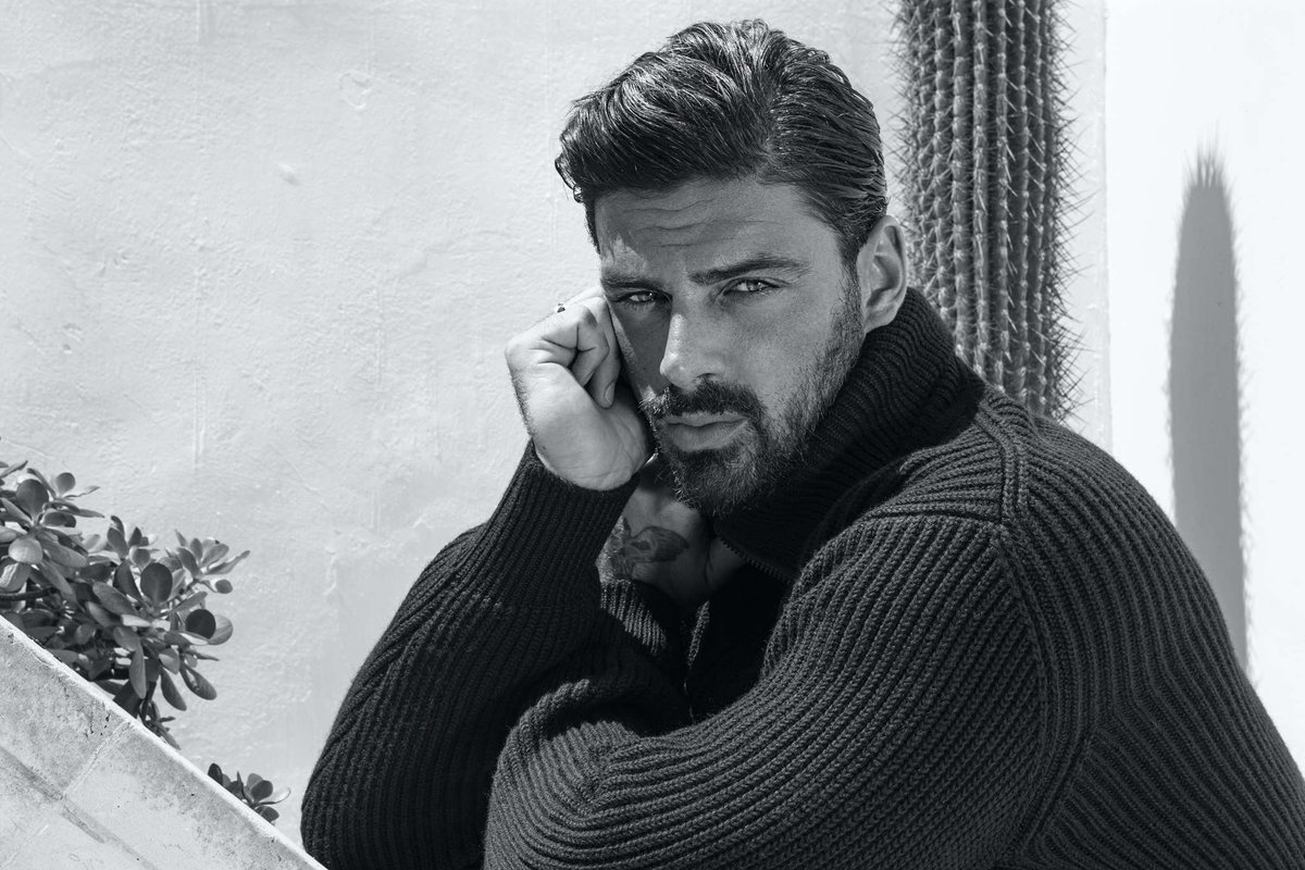 HCBMidias's tweet photo. 🇧🇷|| Sessão de fotos do #MicheleMorrone para a revista digital @esquiregreece.

Fotos tiradas por George Livieratos

🇺🇸||  #MicheleMorrone photoshoot for @esquiregreece digital magazine.

Photos taken by George Livieratos https://t.co/uq5Kk9OImj