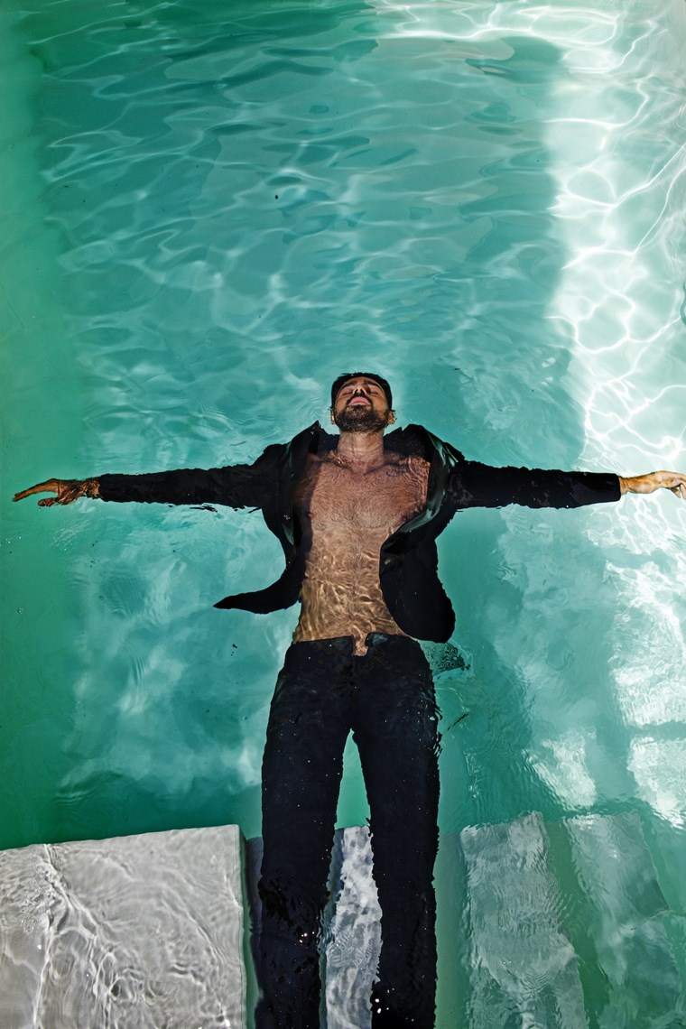 HCBMidias's tweet photo. 🇧🇷|| Sessão de fotos do #MicheleMorrone para a revista digital @esquiregreece.

Fotos tiradas por George Livieratos

🇺🇸||  #MicheleMorrone photoshoot for @esquiregreece digital magazine.

Photos taken by George Livieratos https://t.co/kleZq3WTsf