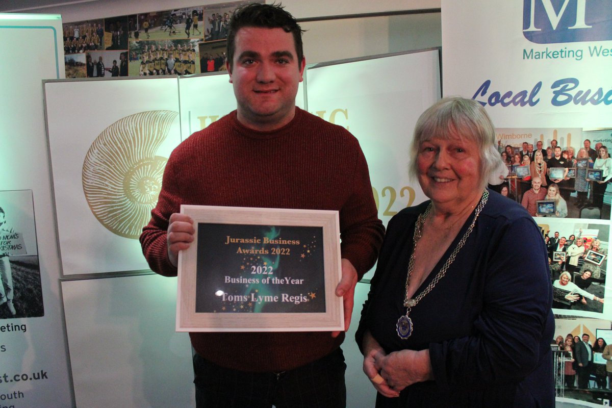 Jurassic Business Awards tweet media