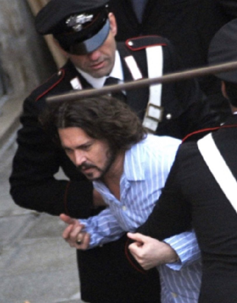 amberismother's tweet photo. We just gonna ignore all of these photos of Johnny Depp being arrested? Look at how violent this man is. 
#IStandWithAmberHeard
#JohnnyDepp https://t.co/vrd87Suos3