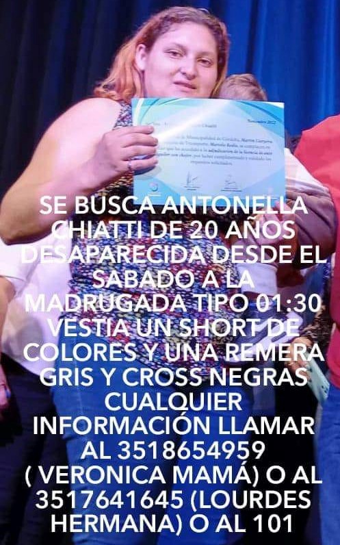 desaparecidaorg's tweet photo. Antonella Chiatti tiene 20 años, desapareció el 16/12 en la ciudad de Córdoba. Vestía remera gris, short multicolor y calzaba crocs negras. Por favor compartir y si la ven avisar #URGENTE a la mamá (Verónica) ☎️ 351-8654959, a la hermana (Lourdes) 351-7641645 101 o 911

#Cordoba https://t.co/ol5207YeOH