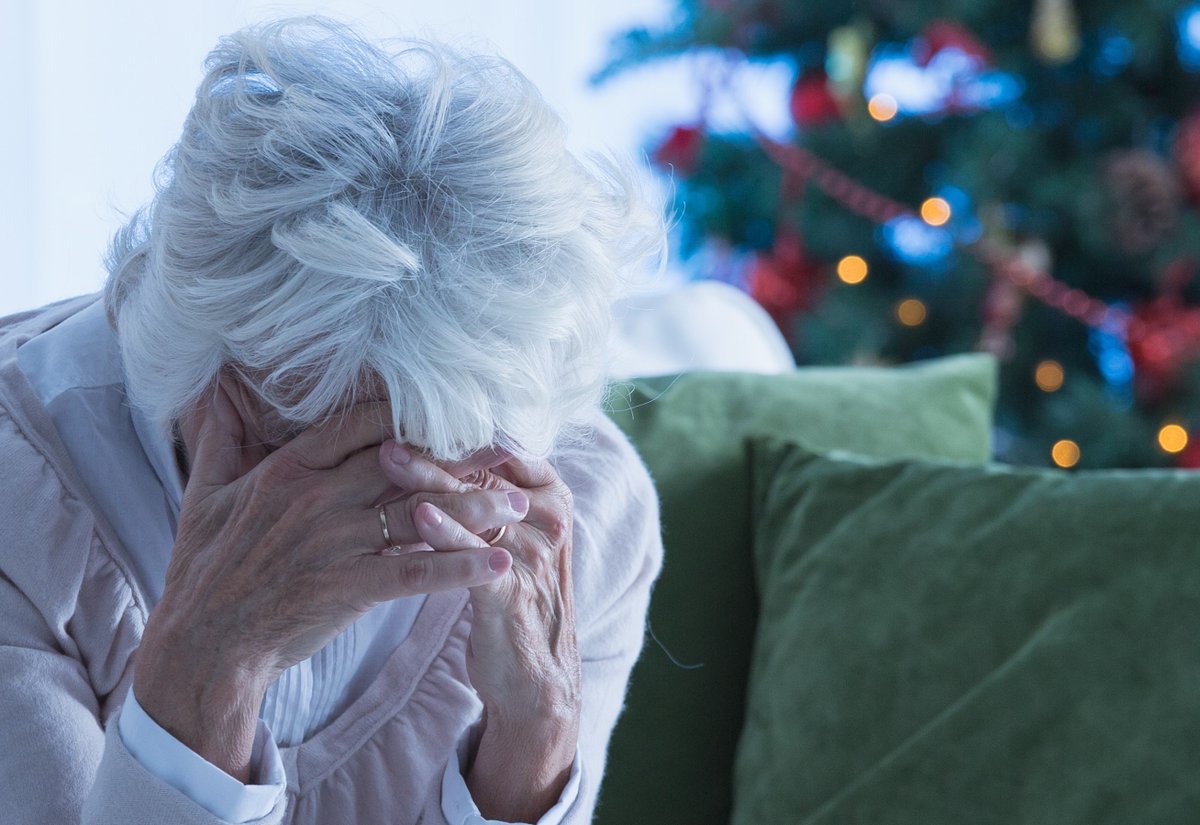 Did you know Swansea Bay has a telephone service aimed at supporting mental health?

Call 111 Option 2 puts you in direct contact with a team of mental health professionals at Neath Port Talbot Hospital. 

Ring NHS Wales 111 and choose Option 2. 

Available 24/7.