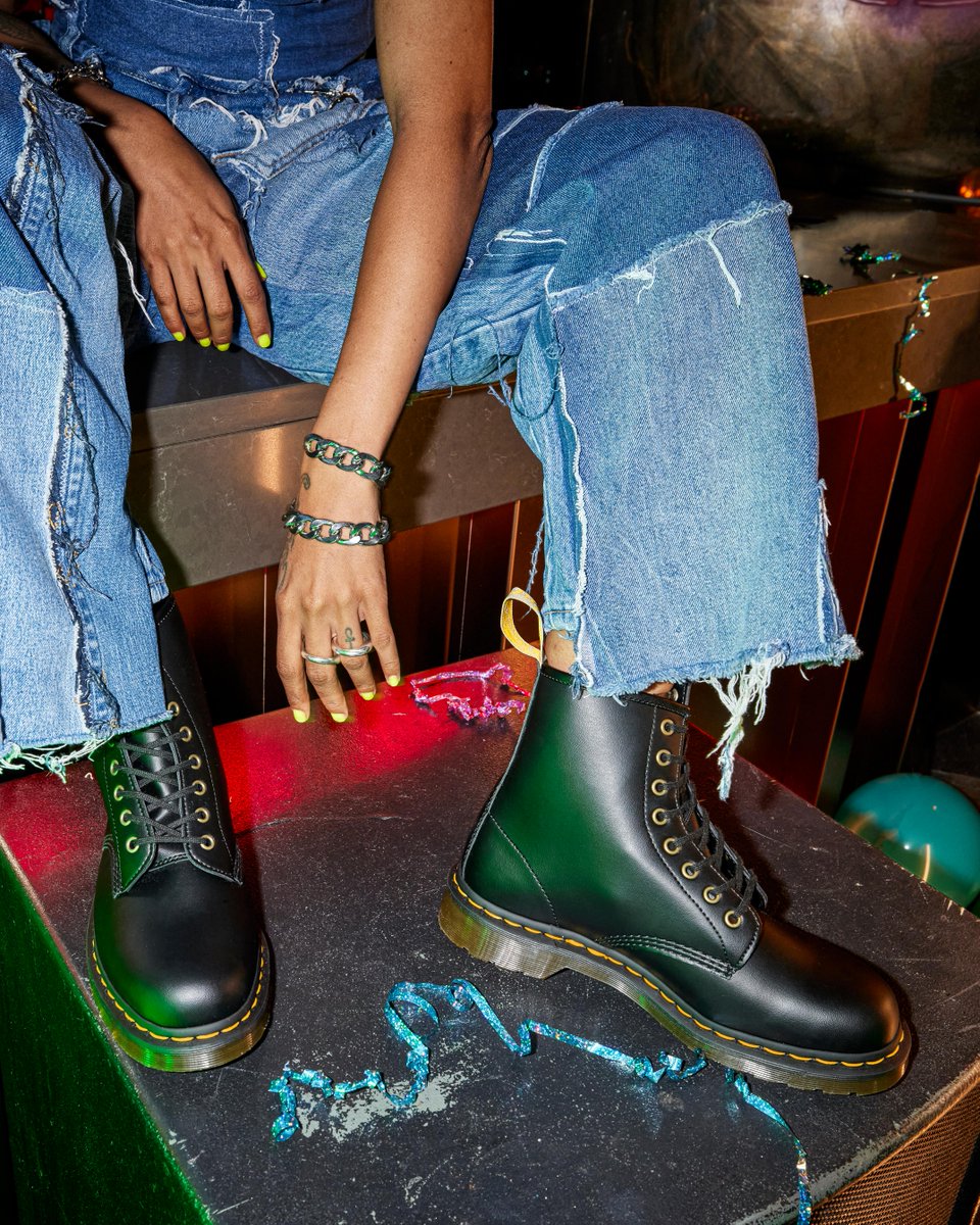 Dr. Martens tweet media