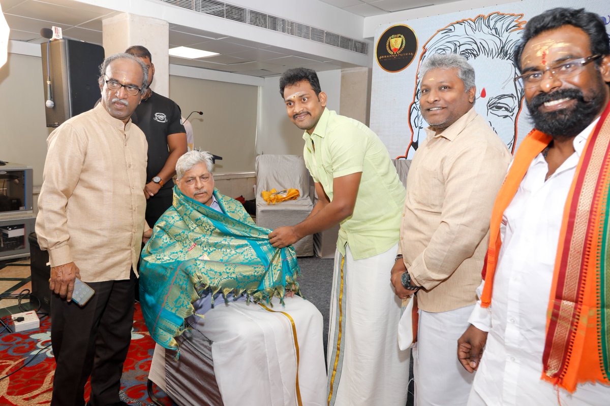 ABDMTV's tweet photo. Dravida Mayai Subbu73
Ravi Ambalam, Tanikella Bharani
#subbu73 #subbu #abdm #abdmtv https://t.co/7mfOzj50Nq