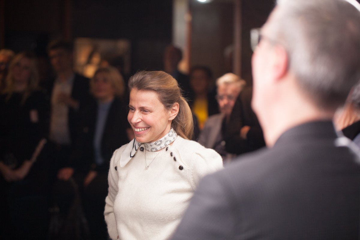 Merci à nos fidèles partenaires : <a href="/Turquoise_Law/">Anne-Marie Pecoraro Avocate UGGC</a> <a href="/corine/">Corine</a> <a href="/UGGCAvocats/">UGGC Avocats</a> <a href="/sacem/">Sacem</a> <a href="/blaisemistler/">Blaise Mistler</a> @ISCPA_Paris <a href="/FredAbec/">Frédéric Abecassis</a> <a href="/thirion/">thirion anthony</a> <a href="/gerardpont/">Gerard Pont</a> <a href="/MorganeProd/">Morgane</a> @adami <a href="/boutleux/">seb</a> <a href="/reservoir/">MUROTA</a> <a href="/MaryDeVivo2012/">Mary De Vivo</a>  <a href="/Orange_B_M/">OrangeBusinessMobilité</a> <a href="/chalvidant/">chalvidant</a> <a href="/LaurenceLeNy/">LaurenceLeNy</a>