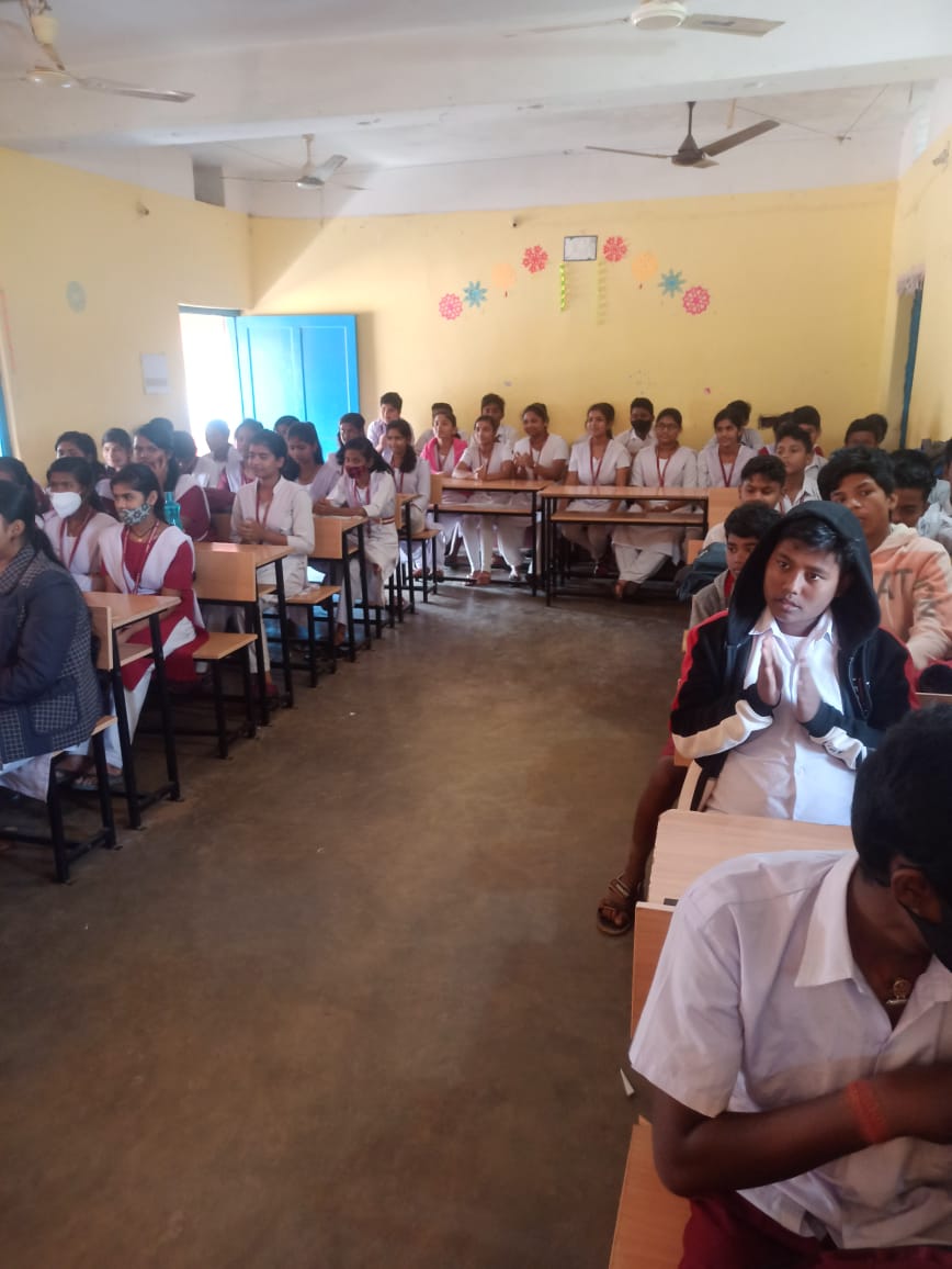 OdishaCalling's tweet photo. #BasicRoadSafetyAwareness Program for Students at various Govt Schools and Collages at Dist.Khordha. dt.17.12.2022.
DadhiBamana High School,Raghunathpur,Bhubaneswar.@STAOdisha
@DCT_CentralZone @CTOdisha @DMKhordha @TukuniSahu @rto_bbsr2 @RtoBbsr_I https://t.co/SML8MwlTUo