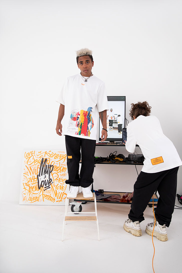 designscene's tweet photo. Read now - #FOXYLAB Founder #OxanaDeCastro talks about the beginnings, design inspirations and future plans with #DSCENE Magazine: https://t.co/El9QEpvO3k https://t.co/wQaxZZt8nd