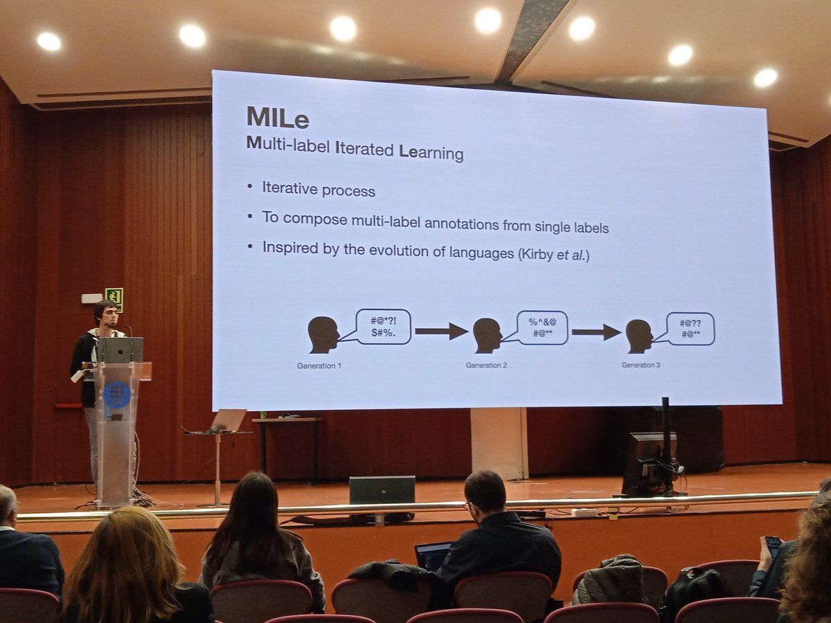 CVC_UAB's tweet photo. Now in @dlbcnai session 2, #CVCalumni @prlz77 is presenting "Multi-label iterated learning for image classification with label ambiguity". A paper from #CVPR2022
#DLBCN https://t.co/WHvPus3yU4