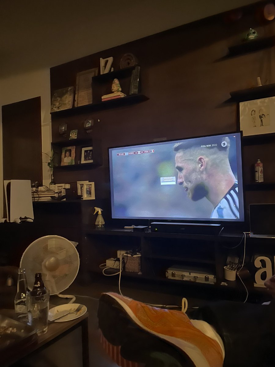 amarettosour tweet media