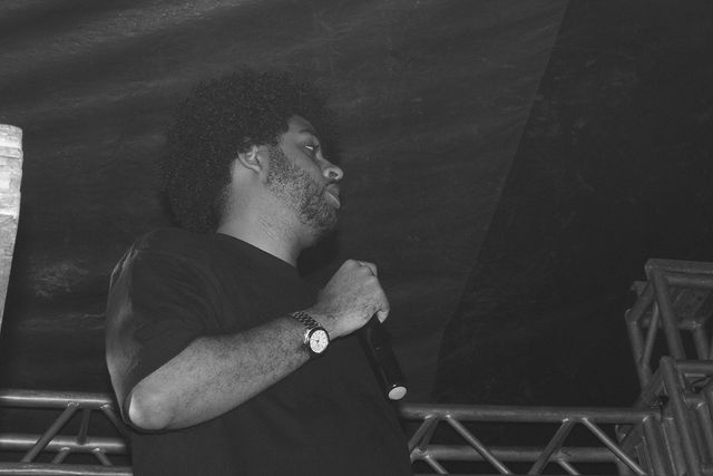 SigoNaSombra7's tweet photo. .@bkttlapa, @JXNVS e @LuccasCarlos no Santo Amaro, evento @whiscria, na última sexta-feira (16).

Onde tudo começou...

(📸: @risco____) https://t.co/cV7K4aYI04
