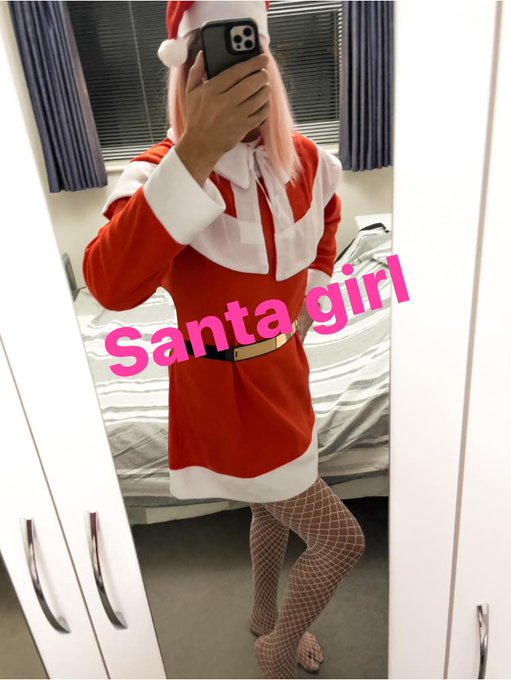 When friends and family said stop being a Scrooge and make sure you have a Christmas outfit&hellip;. They probably<a href="/tag/fishnets"class="tags"><span>#fishnets</span></a><a href="/tag/christmasoutfit"class="tags"><span>#christmasoutfit</span></a><a href="/tag/crosplay"class="tags"><span>#crosplay</span></a><a href="/tag/santababe"class="tags"><span>#santababe</span></a>