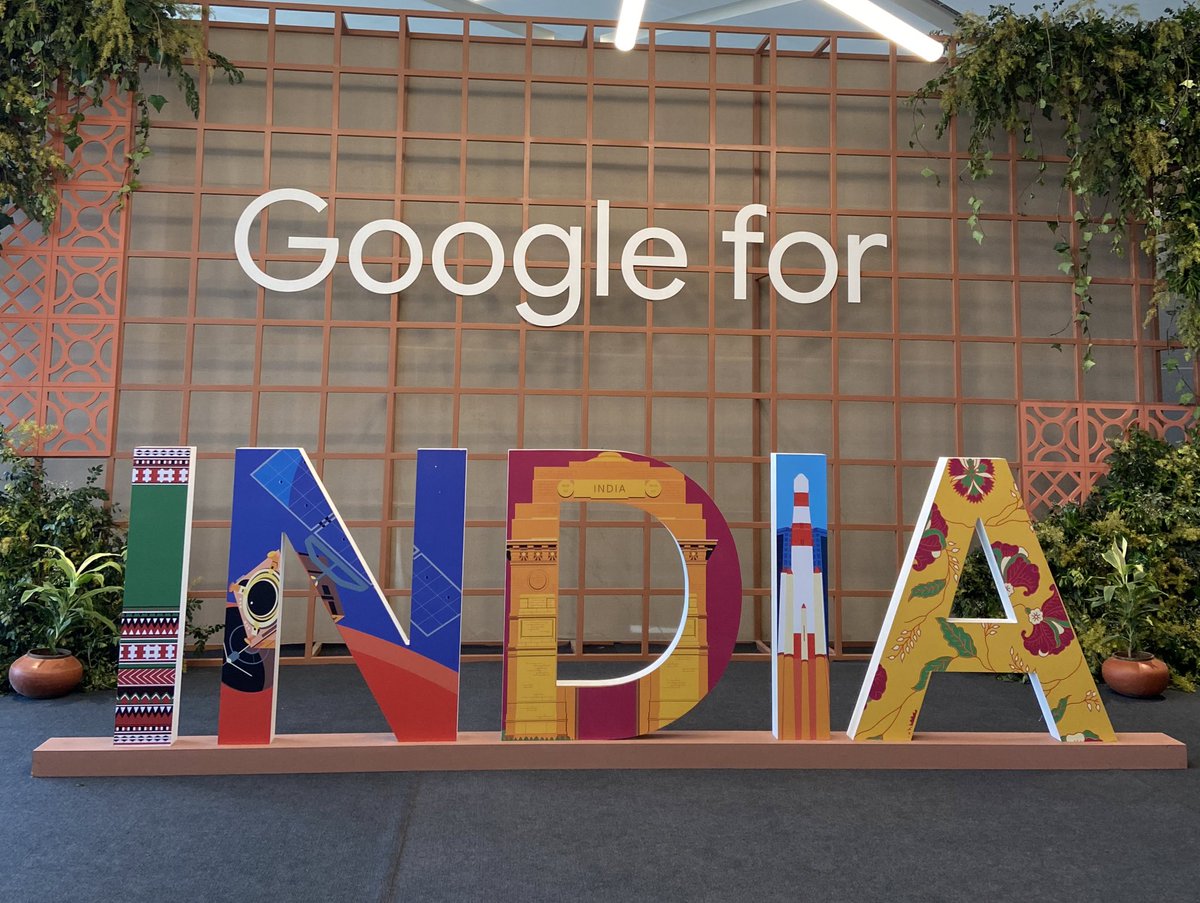 This is surreal! 

@googleindia #GoogleForIndia