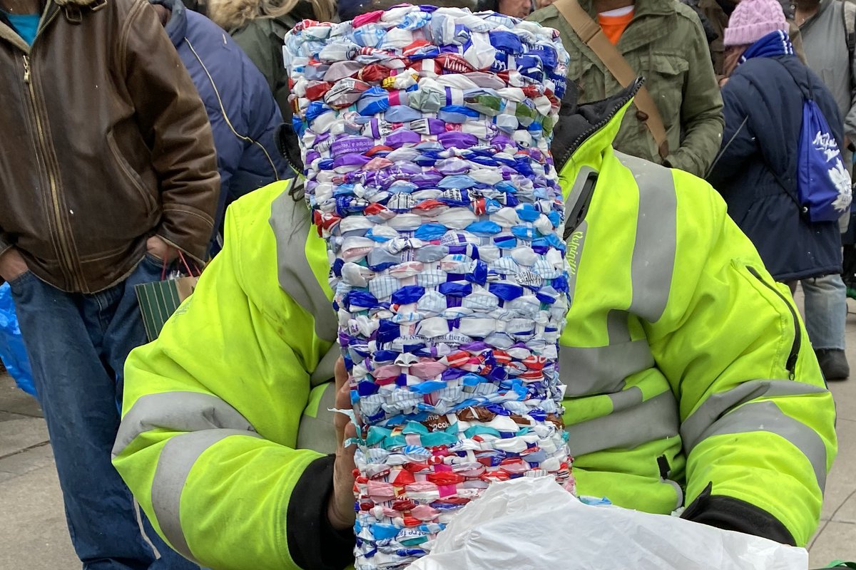 Tapleytown students, parents and staff walked the streets of downtown Hamilton to distribute food, toiletries, winter clothing and milk bag mats to the homeless.  We are humbled and filled with gratitude. <a href="/TapleytownHWDSB/">Tapleytown Public School</a>