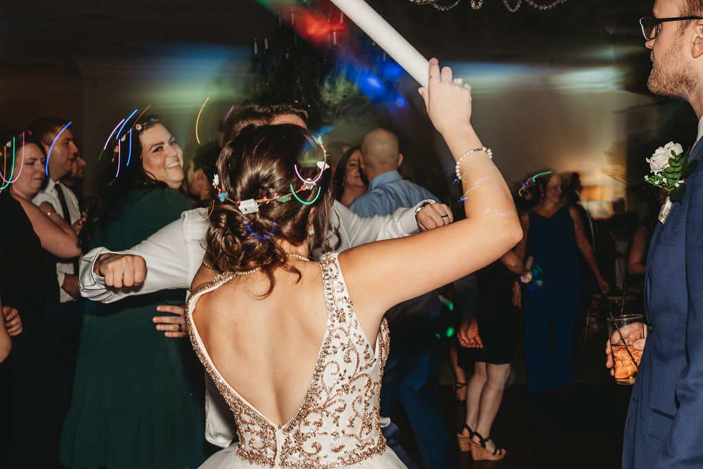 djalexbrownpro's tweet photo. C'sondra &amp; Matt's wedding may have been the most fun one this year! Shoutout to TC Photo and Film for these amazing photos! This crowd had an absolute BLAST and danced for almost 3 full hours. https://t.co/hHlRA6sXjA