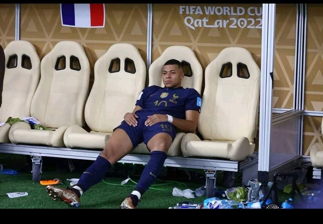 Rusiru65589481's tweet photo. winners.That's a Messi affair.But I always remember the losers.The really good losers, that is.They fought like their lives depended on it. It must be frustrating to see your team mates who simply could not connect, especially the final header that could have changed history. https://t.co/2e8KFbBHjq