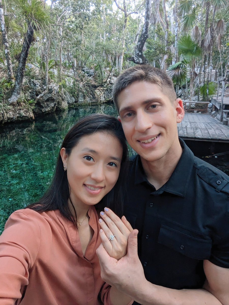the_evany's tweet photo. He finally did the thing 💍✨ https://t.co/txOmaxQB34