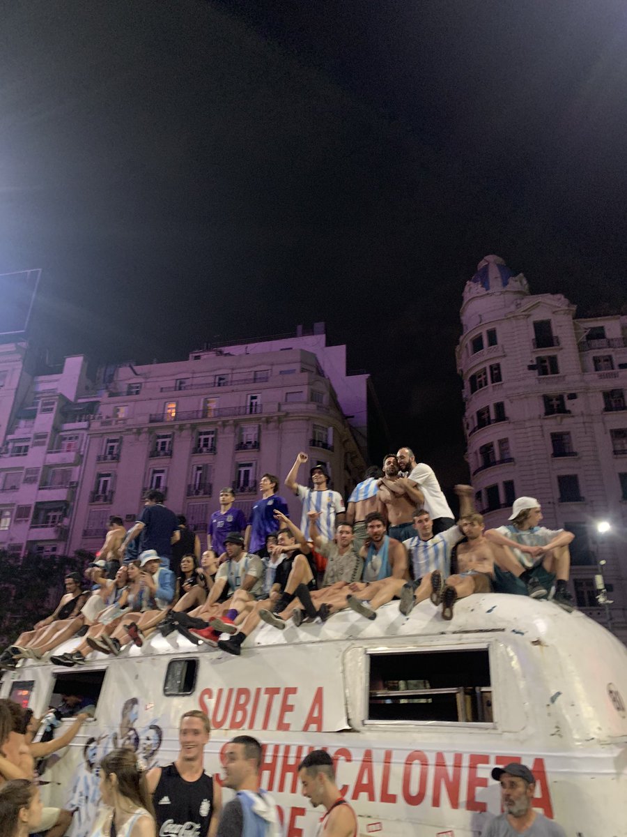 buenardinho tweet media