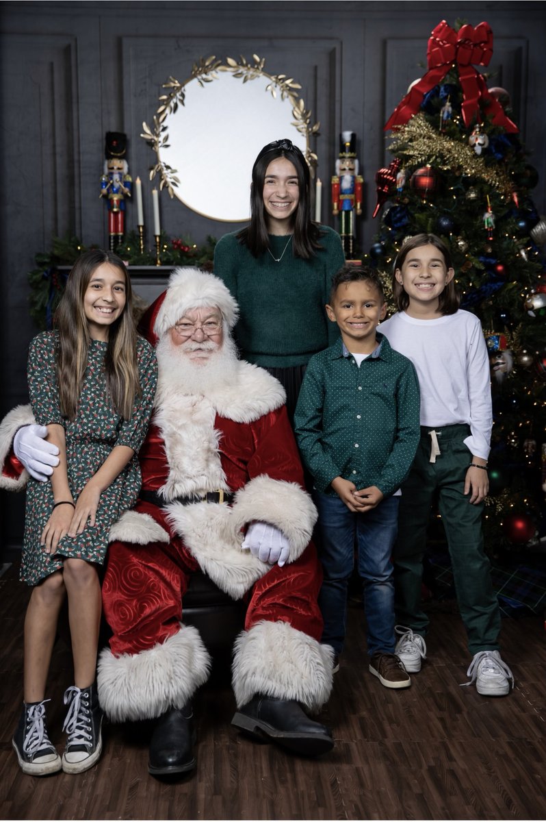 CaporussoCom's tweet photo. MERRY CHRISTMAS!!!
From our family to yours, the Caporusso Communications team wishes you a Merry Christmas, and a wonderful holiday season.
What’s your favorite holiday season tradition?
#CapComm #Christmas #PR #PublicAffairs #GovRelations #RuralCA #RuralCounties https://t.co/wejRgZRTpI