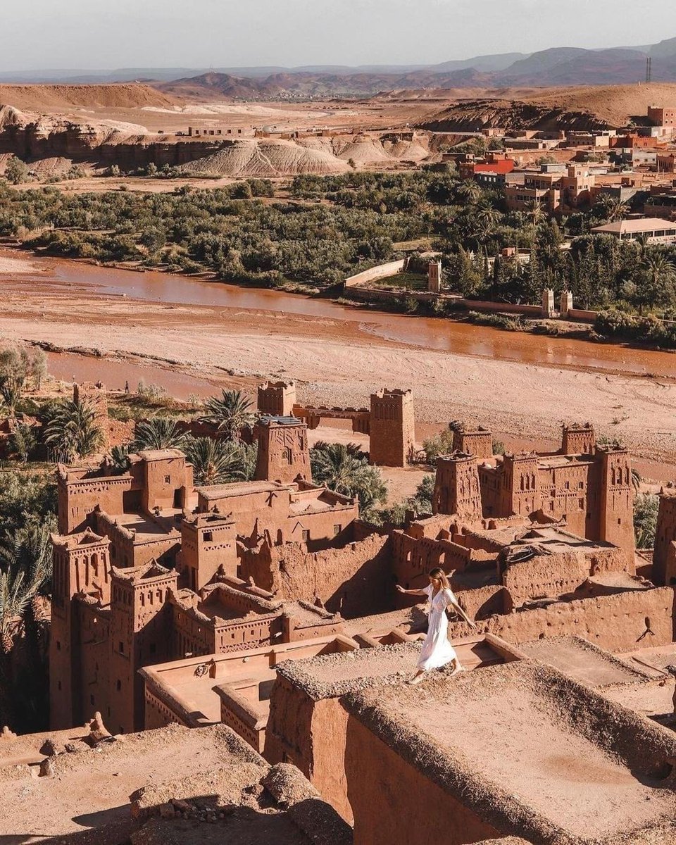 Morocco_getaway's tweet photo. There's a reason that a stop by Ait Ben Haddou is at the top of so many travel bucket lists. 🤎 With tons of history to learn about, remarkable views, and even something for the TV and film fans, this destination is extremely popular with visitors. 
#visitmorocco #travelmorocco https://t.co/inpGfEMhcG