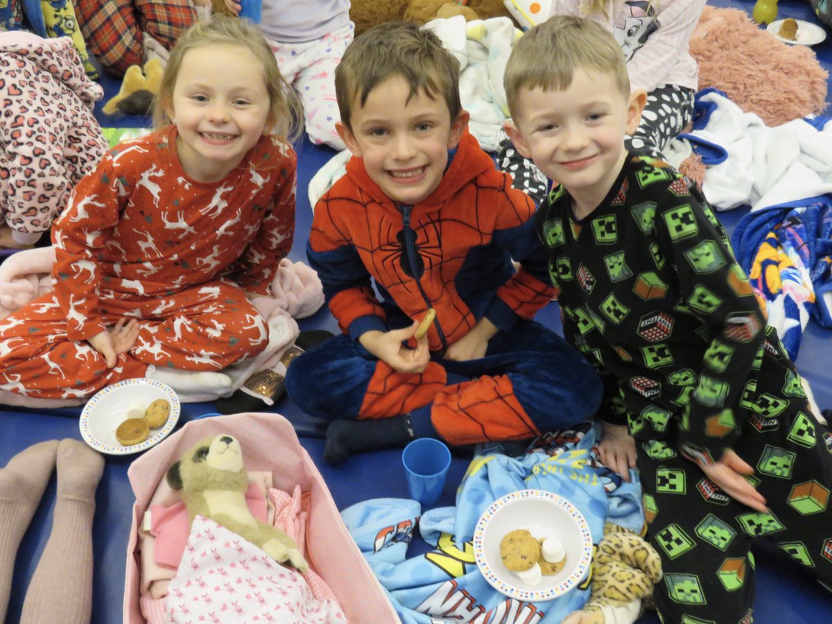 It was all aboard #ThePolarExpress for last week’s cinema club!

The children arrived in their pj’s to snuggle down to watch the movie. They also enjoyed hot chocolate, cookies and marshmallows.

<a href="/WNAT_Home/">West Norfolk Academies Trust</a> <a href="/beckywalker306/">Becky Theobald</a>