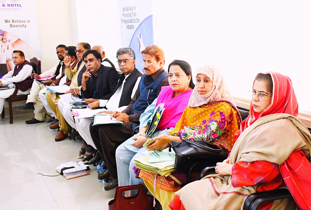 SELD_Sindh's tweet photo. All the Directors Secondary and Primary, DEOs Secondary and Primary attended the meeting on 17-12-2022 and inquired about the court cases from every District Education Officer. https://t.co/OTMQwRQBdY