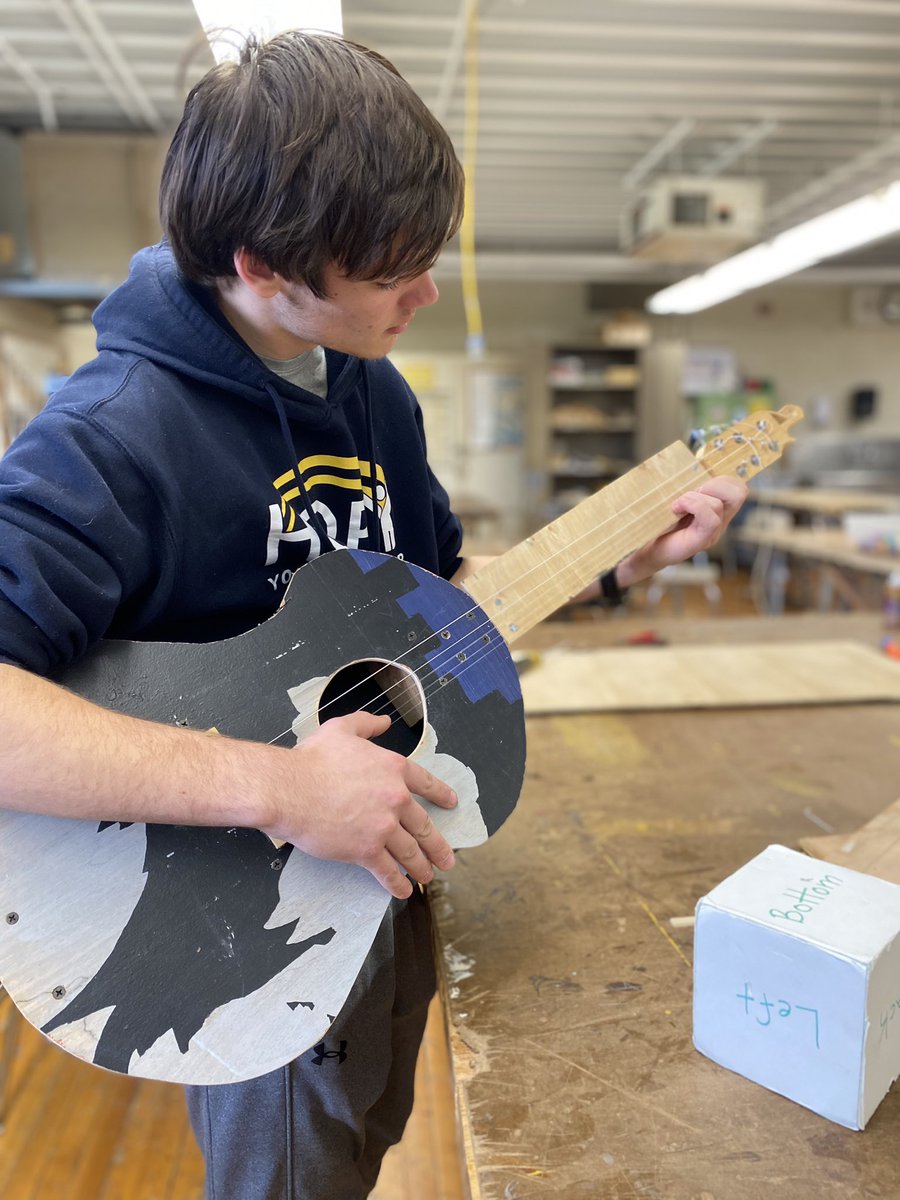 Mrs. Cundari tweet media