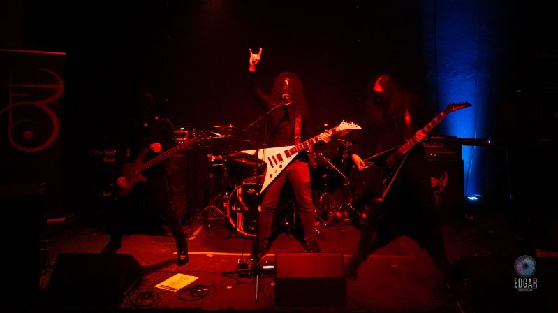 WOMetalradio's tweet image. WOM Photo Report – My Enchantment, Dallian @ ADAO, Barreiro - 17.12.22

#Dallian #MelodicBlackMetal #MelodicdeathMetal #MyEnchantment #SymphonicMetal #WOMPhotoReport

worldofmetalmag.com/wom-photo-repo…